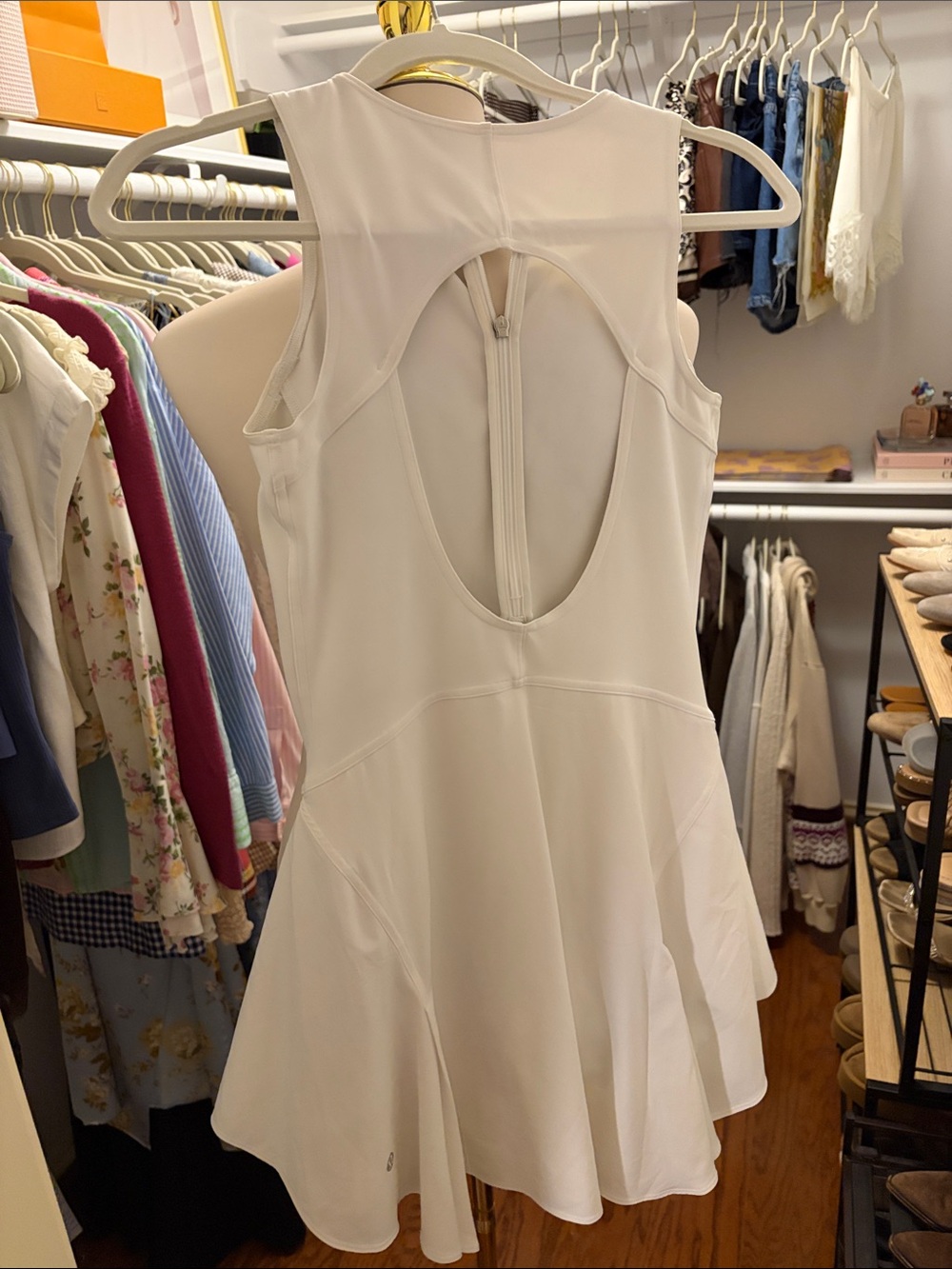 Lululemon Women’s Sleeveless A-Line Sport Dress in White - Picture 2 of 4
